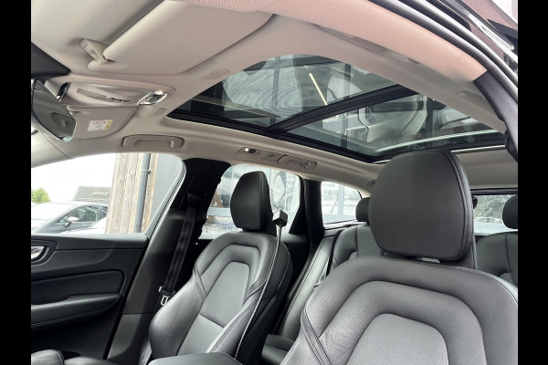 Volvo XC60 2.0 T5 Momentum Pro | ACC | Leder | Trekhaak | Pano | Intellisafe Pro Line | Navi |
