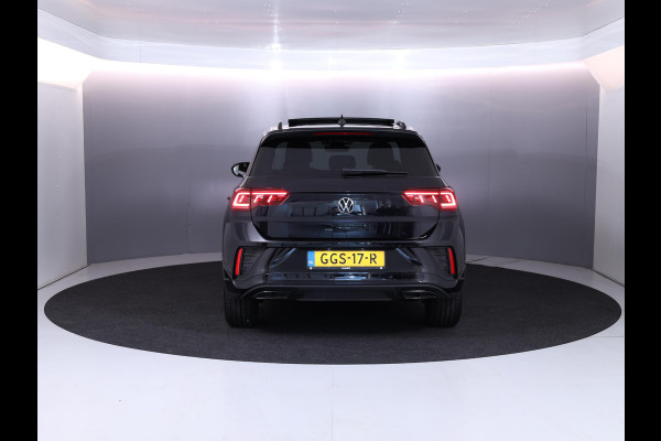 Volkswagen T-Roc 1.5 TSI R-Line 150 PK DSG (Automaat) | Verlengde garantie |  Panorama dak | Black Style | Parkeercamera | Matrix koplampen |