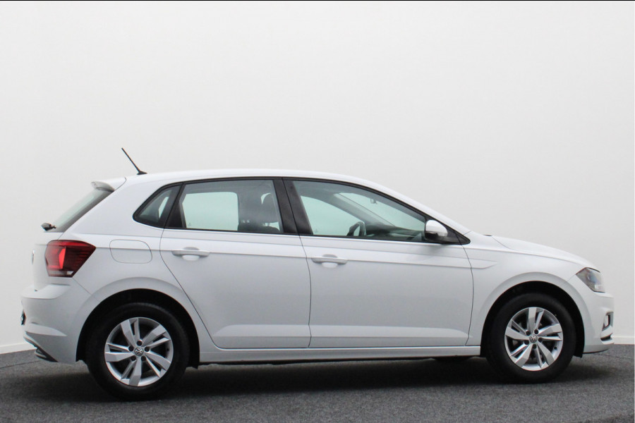 Volkswagen Polo 1.0 TSI Comfortline Business LED, Apple Carplay, Bluetooth, Airco, 15"
