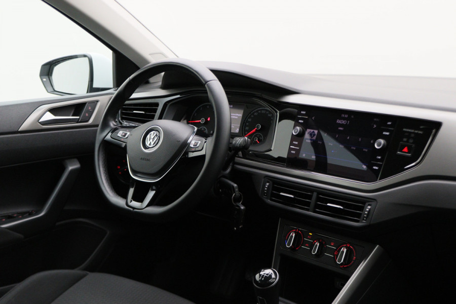 Volkswagen Polo 1.0 TSI Comfortline Business LED, Apple Carplay, Bluetooth, Airco, 15"