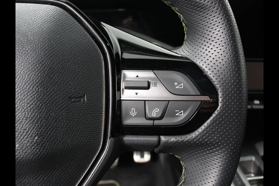 Peugeot 308 1.2 PureTech GT | DEMO ! | Climate control Adaptive cruise control Parkeersensoren Achteruitrijcamera Navigatie LED Apple Carplay/ Android Auto