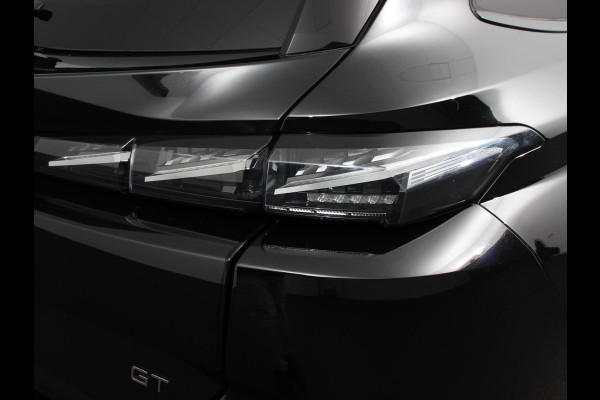 Peugeot 308 1.2 PureTech GT | DEMO ! | Climate control Adaptive cruise control Parkeersensoren Achteruitrijcamera Navigatie LED Apple Carplay/ Android Auto