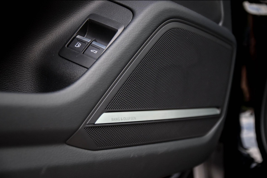 Audi A6 Avant 55 TFSI e Quattro Competition S line Edition 367pk Automaat! Kuipstoelen|Panoramadak|Virtual Cockpit|HD Matrix|Black