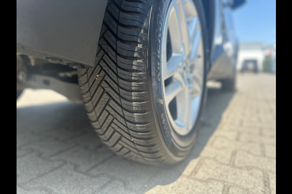 Toyota C-HR 1.8 Hybrid Active Automaat (BOVAG/RIJKLAARPRIJS)