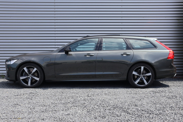 Volvo V90 2.0 T8 AWD R-Design Panorama dak / Adaptieve Cruise / Camera / Pine Grey