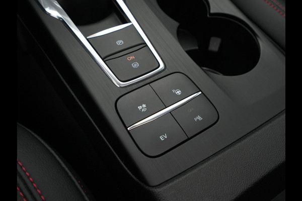 Ford Kuga 2.5 PHEV ST-Line X Panorama B&O Voorruitverwarming Side Assist 36