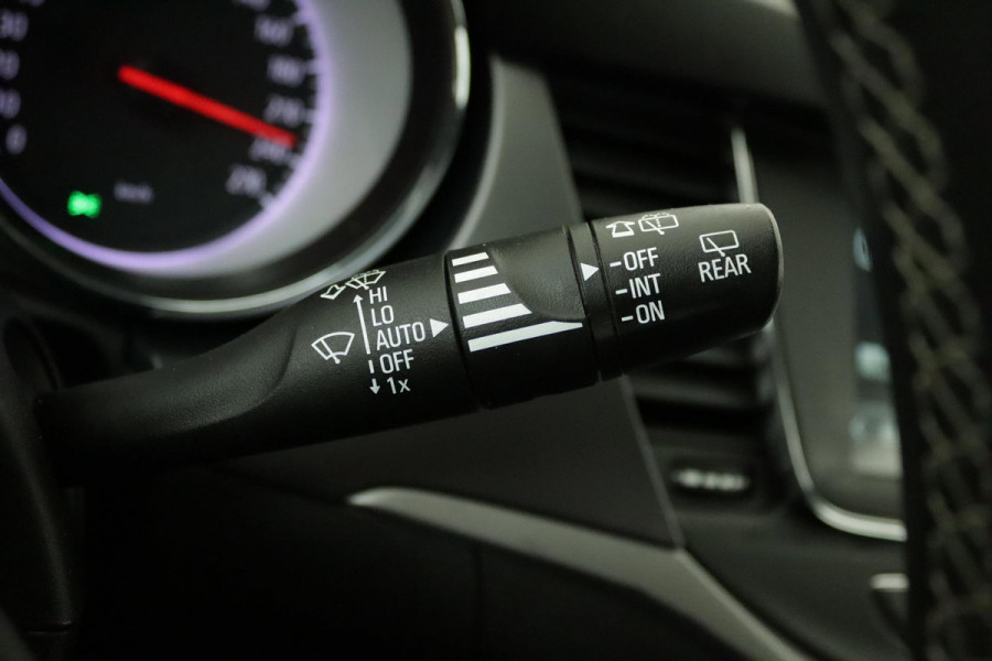 Opel Astra Sports Tourer 1.4 Edition Automaat (CAMERA, CLIMATE, CRUISE CONTROL, NAVIGATIE, NL-AUTO, GOED ONDERHOUDEN)