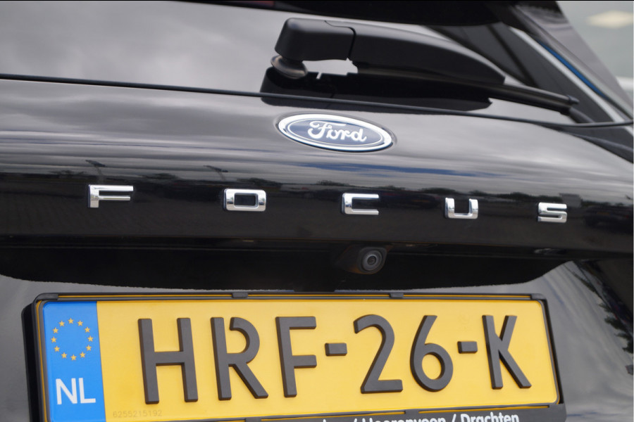 Ford Focus 1.0 EcoBoost Hybrid Active Business | Navigatie | Winter Pack | Achteruitrijcamera