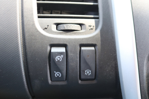 Renault Trafic 2.0 dCi 145pk L2 H1 Airco Navigatie Camera