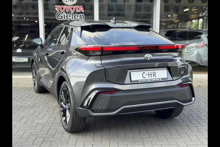 Toyota C-HR Plug-in Hybrid 223pk GR Sport | Stoel + Stuurverwarming, Elektrische achterklep, Groot scherm, Parkeersensoren, Blind spot