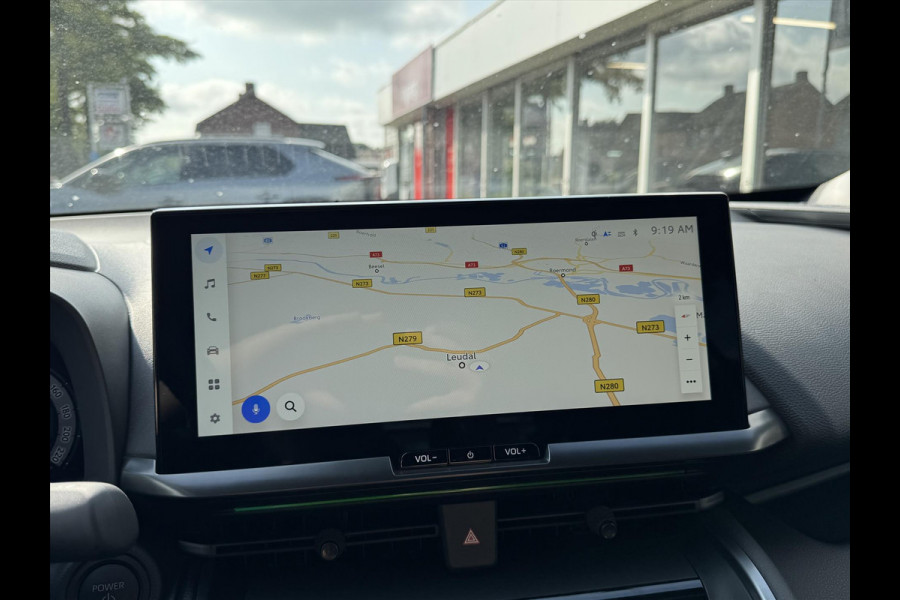 Toyota C-HR Plug-in Hybrid 223pk GR Sport | Stoel + Stuurverwarming, Elektrische achterklep, Groot scherm, Parkeersensoren, Blind spot