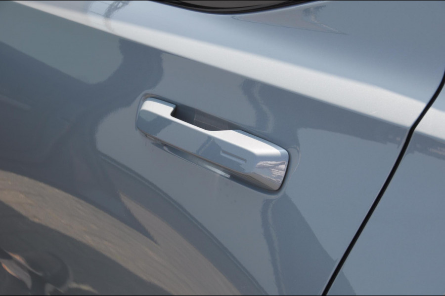 Polestar 2 Long Range Dual Motor Launch Edition / Adaptieve cruise Control / 408PK / BLIS / 20” Velgen / Elektrische achterklep / Keyless / Elektrische stoelen / Stoel en stuurwielverwarming / Panoramadak
