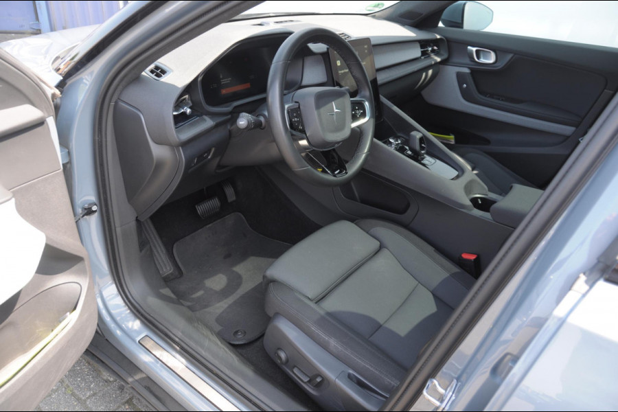 Polestar 2 Long Range Dual Motor Launch Edition / Adaptieve cruise Control / 408PK / BLIS / 20” Velgen / Elektrische achterklep / Keyless / Elektrische stoelen / Stoel en stuurwielverwarming / Panoramadak