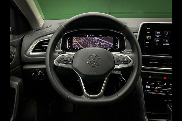 Volkswagen T-Roc 1.5 TSI Life 2024 DSG | IQ-Drive | Virtual