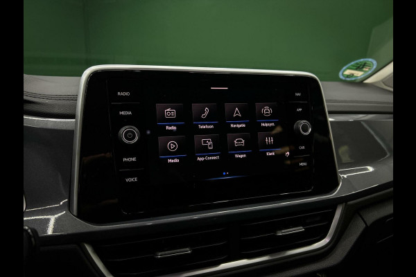 Volkswagen T-Roc 1.5 TSI Life 2024 DSG | IQ-Drive | Virtual