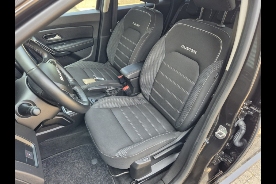 Dacia Duster 1.3 TCe 150 Journey ,airco,parkeersensoren, cruise,rondom camera,trekhaak,navigatie,stoelverwarming,