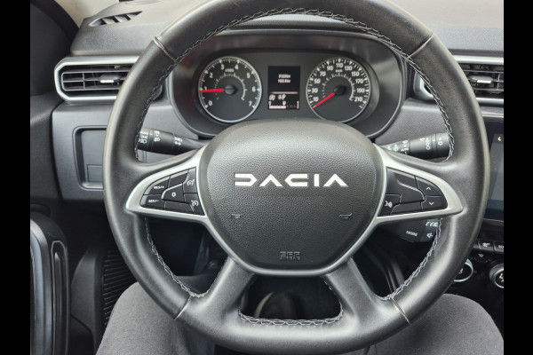 Dacia Duster 1.3 TCe 150 Journey ,airco,parkeersensoren, cruise,rondom camera,trekhaak,navigatie,stoelverwarming,
