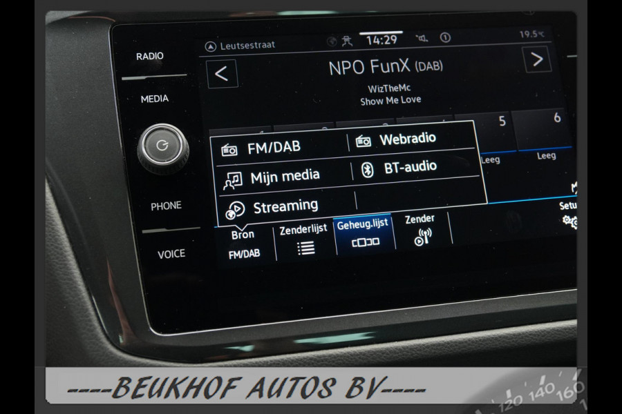 Volkswagen Tiguan 1.5 TSI Carplay Navi Parkeersensor Lane As