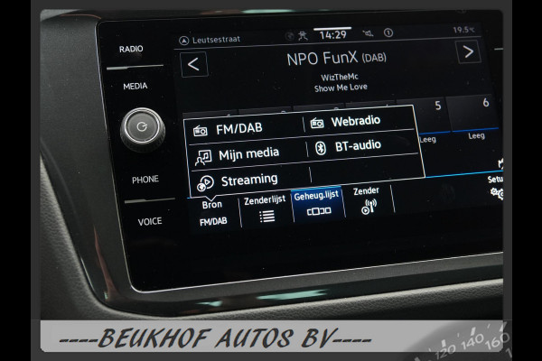 Volkswagen Tiguan 1.5 TSI Carplay Navi Parkeersensor Lane As