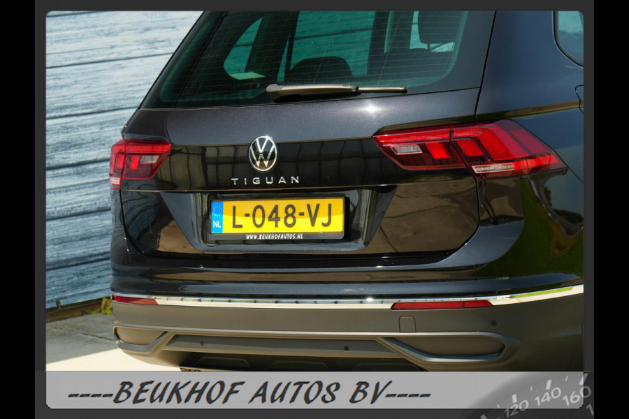 Volkswagen Tiguan 1.5 TSI Carplay Navi Parkeersensor Lane As