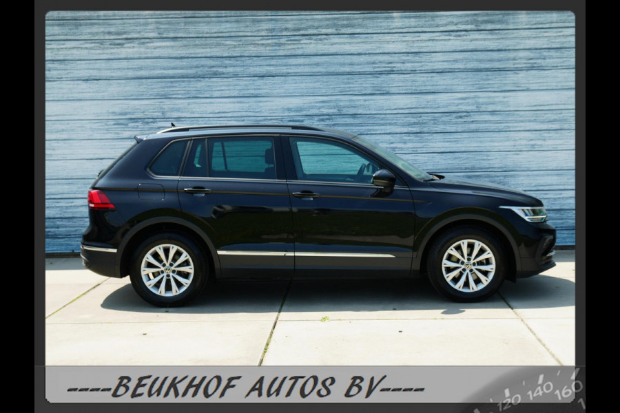 Volkswagen Tiguan 1.5 TSI Carplay Navi Parkeersensor Lane As