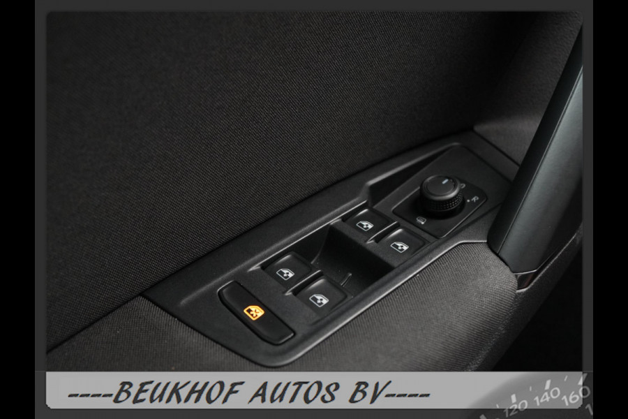 Volkswagen Tiguan 1.5 TSI Carplay Navi Parkeersensor Lane As