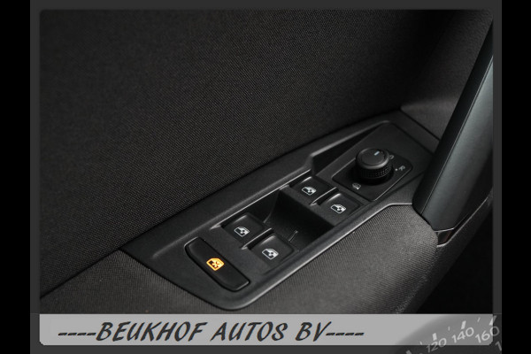 Volkswagen Tiguan 1.5 TSI Carplay Navi Parkeersensor Lane As