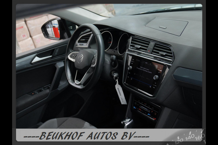 Volkswagen Tiguan 1.5 TSI Carplay Navi Parkeersensor Lane As