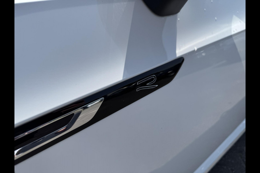 Volkswagen Arteon Shooting Brake 1.4 TSI eHybrid R-Line Business+ | Adaptive Cruise Control | Lane Assist | Stoel/Stuurverwarming |