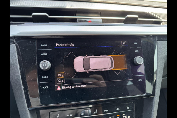 Volkswagen Arteon Shooting Brake 1.4 TSI eHybrid R-Line Business+ | Adaptive Cruise Control | Lane Assist | Stoel/Stuurverwarming |