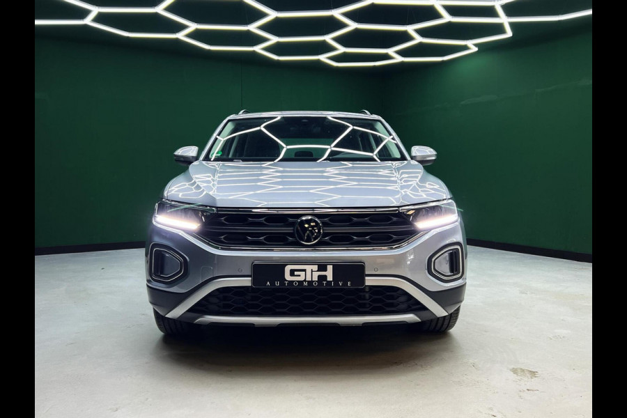 Volkswagen T-Roc 1.5 TSI Life DSG | Camera | IQ-Drive | Led