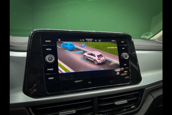 Volkswagen T-Roc 1.5 TSI Life DSG | Camera | IQ-Drive | Led