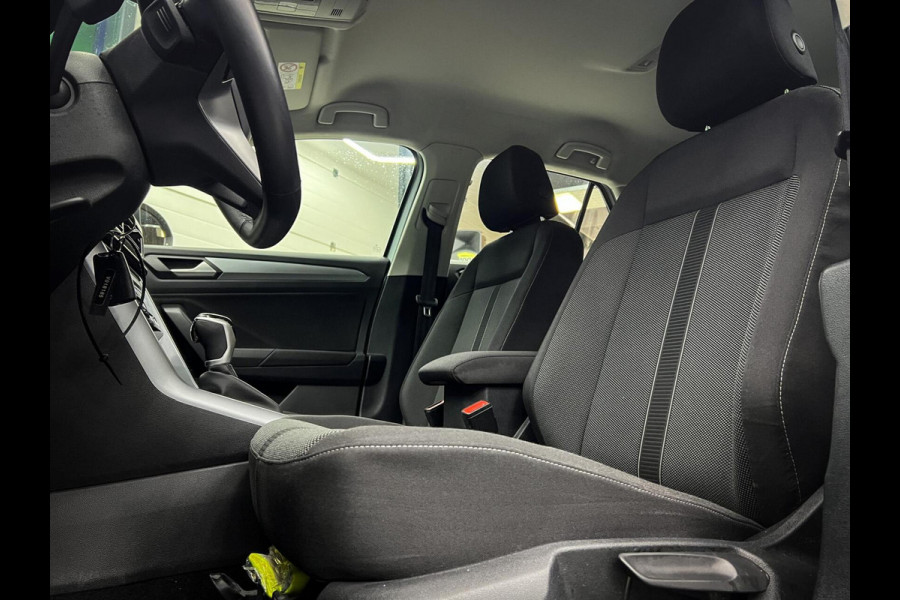 Volkswagen T-Roc 1.5 TSI Life DSG | Camera | IQ-Drive | Led