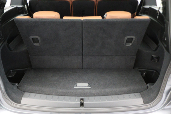 BMW 2 Serie Gran Tourer 218i 7p. Luxury Automaat Leer, Panoramadak, Head-Up, Camera, LED, Navigatie