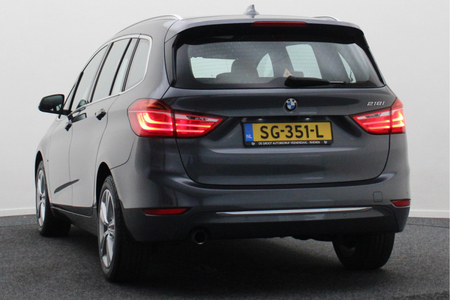 BMW 2 Serie Gran Tourer 218i 7p. Luxury Automaat Leer, Panoramadak, Head-Up, Camera, LED, Navigatie