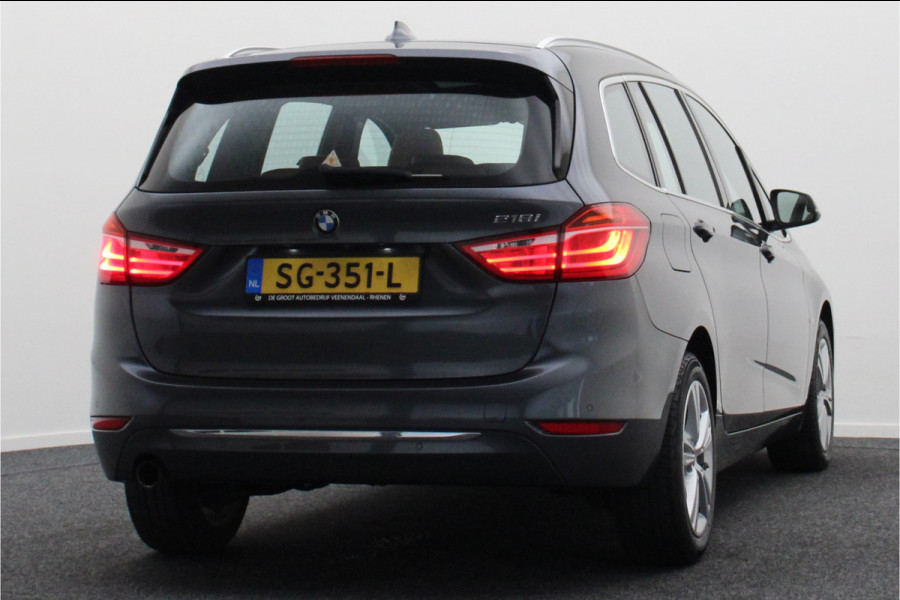 BMW 2 Serie Gran Tourer 218i 7p. Luxury Automaat Leer, Panoramadak, Head-Up, Camera, LED, Navigatie