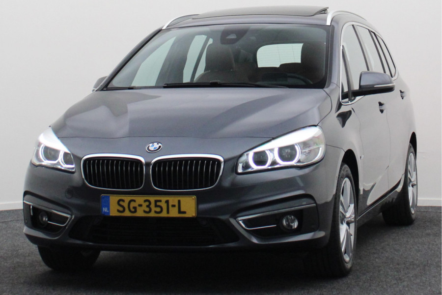 BMW 2 Serie Gran Tourer 218i 7p. Luxury Automaat Leer, Panoramadak, Head-Up, Camera, LED, Navigatie