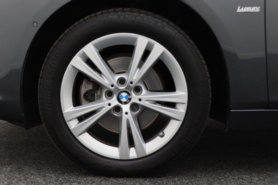 BMW 2 Serie Gran Tourer 218i 7p. Luxury Automaat Leer, Panoramadak, Head-Up, Camera, LED, Navigatie