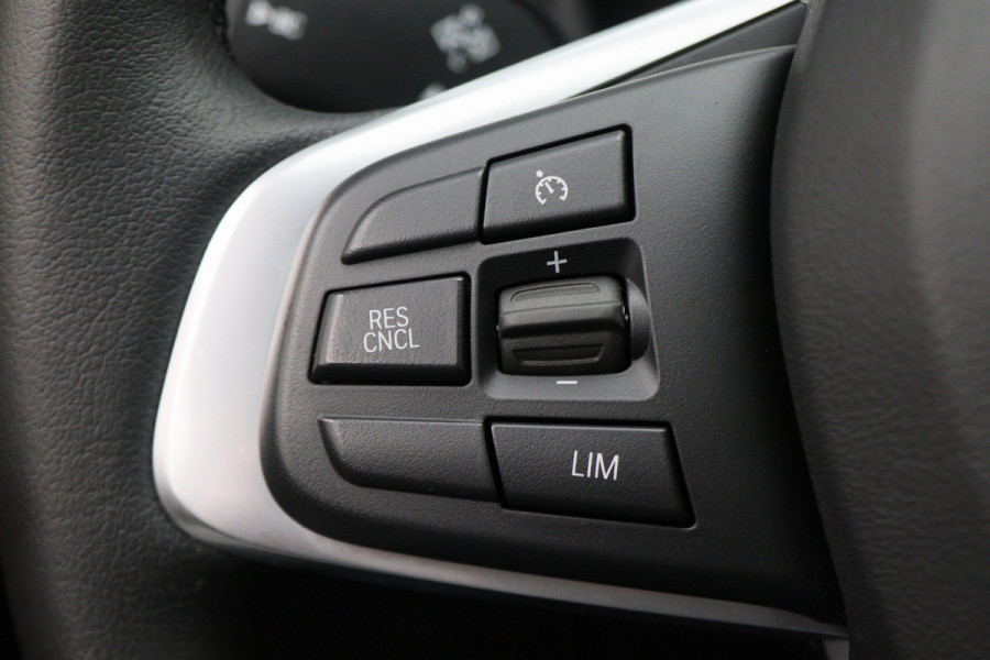 BMW 2 Serie Gran Tourer 218i 7p. Luxury Automaat Leer, Panoramadak, Head-Up, Camera, LED, Navigatie