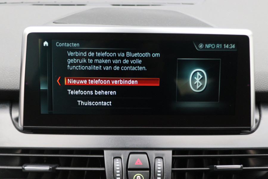 BMW 2 Serie Gran Tourer 218i 7p. Luxury Automaat Leer, Panoramadak, Head-Up, Camera, LED, Navigatie