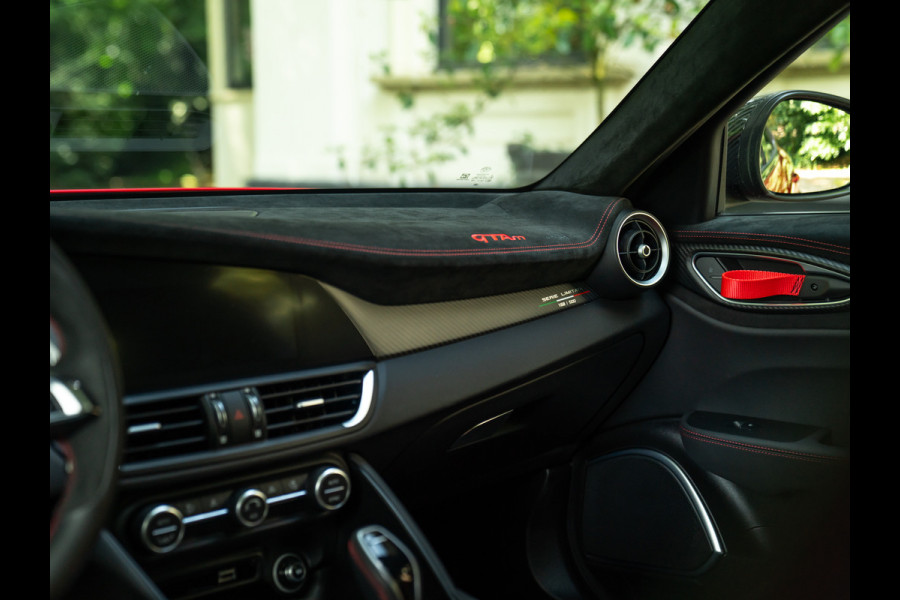 Alfa Romeo Giulia GTAm | nr 168/500 | Full PPF | Akrapovic | 1st owner