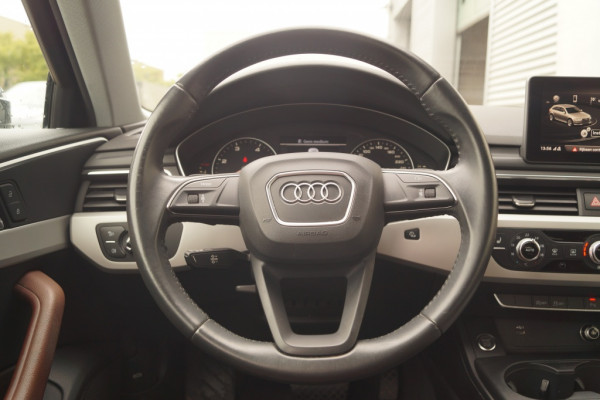 Audi A4 Avant 30 TDI Automaat -NAVI-LEER-ECC-PDC-