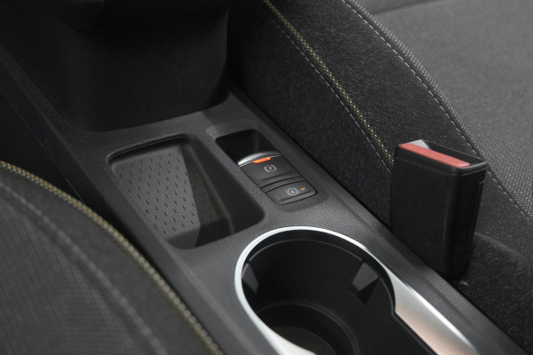 Renault Captur Mild Hybrid 160 EDC Techno | Camera | Navigatie | Apple Carplay | Pack Full Screen