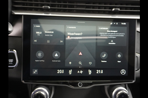 Lynk & Co 01 PHEV AUT-7 261pk Pano-Schuif-K-dak 20" 360°Camera Apple Carplay Android Auto Adaptive-Cr NaviPdc-a+v Ecc Keyless Led M-BuxPlug-I Elek.Memory.Stoel File assistent Dodehoek detector Elektrisch bedienbare achterklep Rijstrooksensor Wifi Verkeersbord detectie 425Nm koppel 3,6kw laadvermogen €44.882 Nieuwprijs 1e Eigenaar Origineel NLse auto!