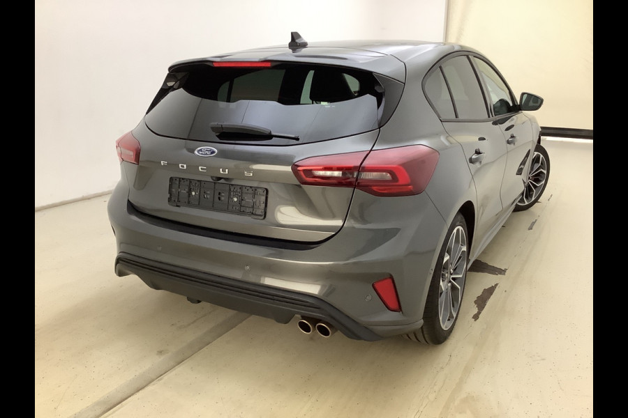 Ford Focus 1.0 EcoBoost 155 PK Hybrid ST Line | Panoramadak | Lederen bekleding | B&O Sound | ACC | Blind Spot | Camera | CarPlay | Elek. verstelbare stoelen | Trekhaak | Stoelverwarming | Stuurwielverwarming | BTW Auto | Fabrieksgarantie tot 07-2028