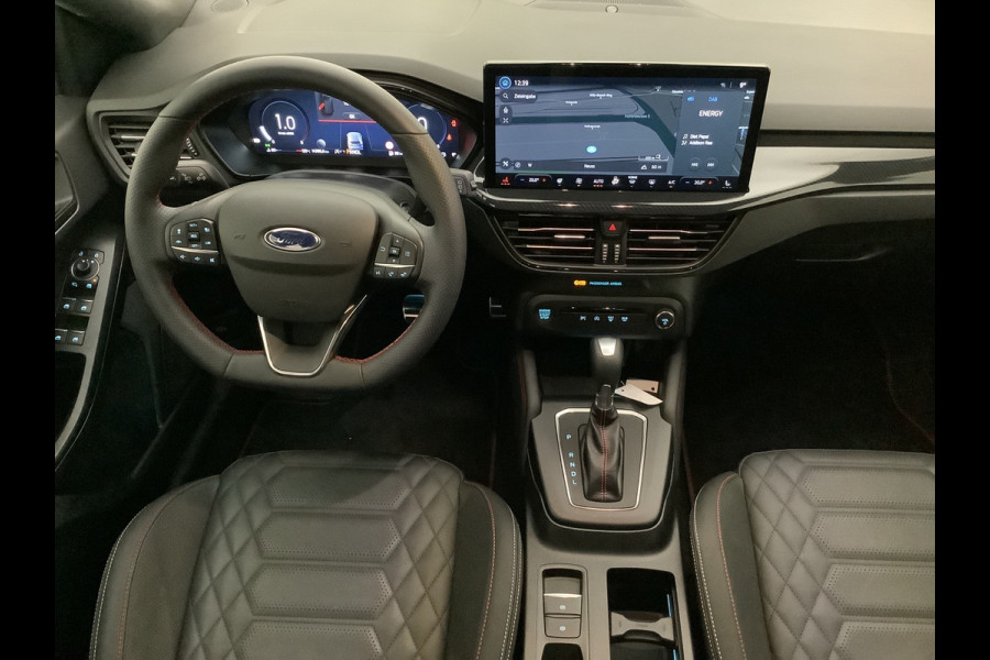 Ford Focus 1.0 EcoBoost 155 PK Hybrid ST Line | Panoramadak | Lederen bekleding | B&O Sound | ACC | Blind Spot | Camera | CarPlay | Elek. verstelbare stoelen | Trekhaak | Stoelverwarming | Stuurwielverwarming | BTW Auto | Fabrieksgarantie tot 07-2028
