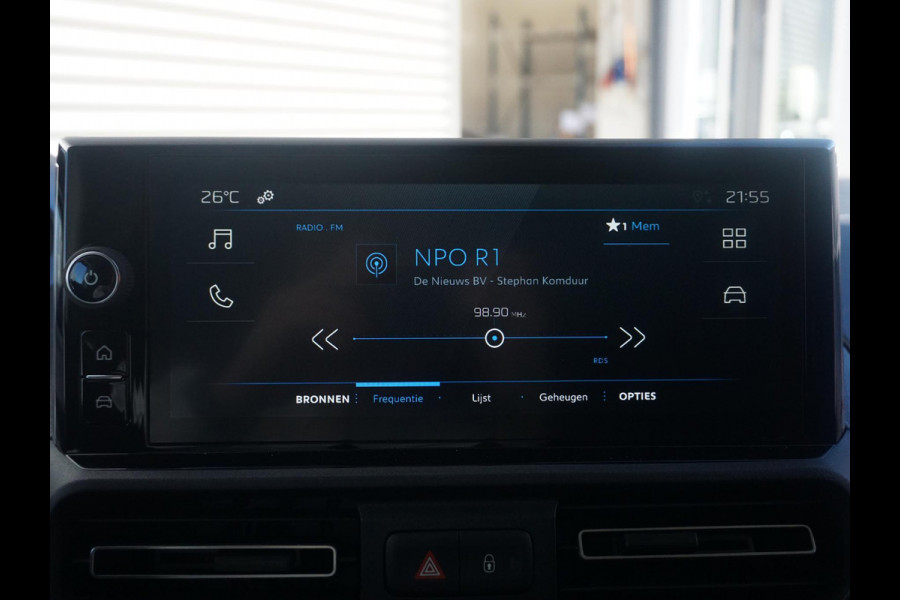 Peugeot Partner L1 1.5D 102 Pk. | camera | Apple Carplay | Keyless Entry | betimmering | rijklaarprijs