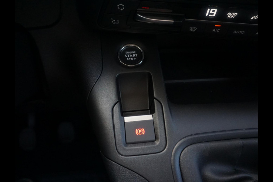 Peugeot Partner L1 1.5D 102 Pk. | camera | Apple Carplay | Keyless Entry | betimmering | rijklaarprijs