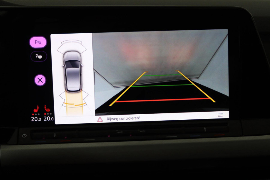 Volkswagen Golf 1.0 eTSI Life Business Automaat (PANORAMADAK, CAMERA, STOEL-/STUURVERWARMING, 1e EIGENAAR, GOED ONDERHOUDEN)