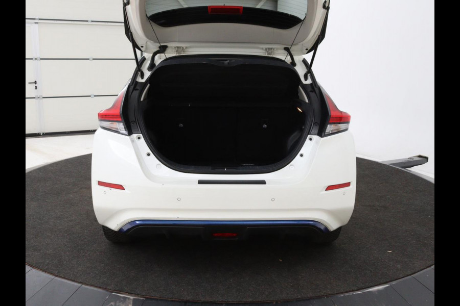 Nissan Leaf e+ Tekna 62 kWh | Leder | Stoelverwarming | 360 camera | Adaptive cruise | Full LED | Carplay | Navigatie | BOSE Sound